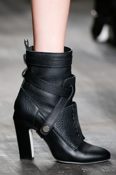 Look 144